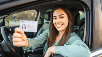 Obtén Tu Permiso de Conducir en España: Guía Paso a Paso